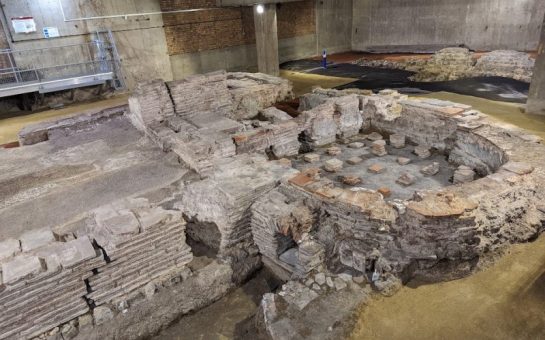 Roman bath remains under Billingsgate office block