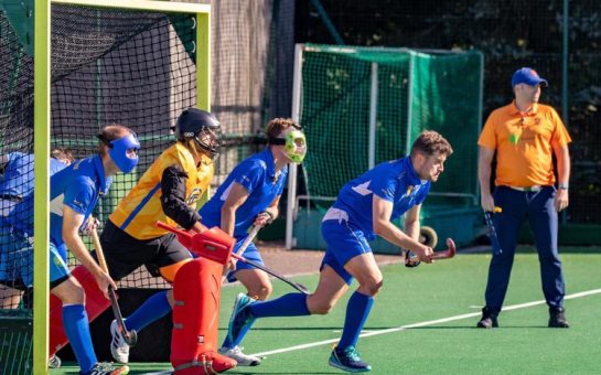 Hockey match start of play