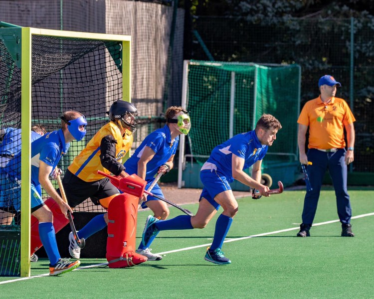 Hockey match start of play